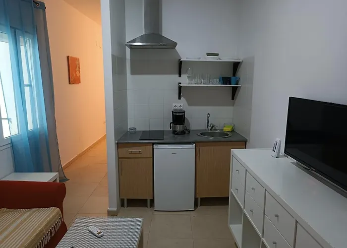 Bajo En Mentidero Cádiz